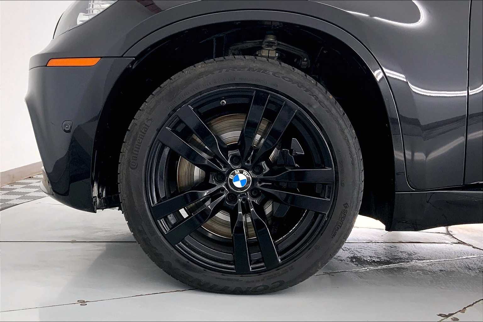 Thumbnail: 2012 BMW X6 - 8