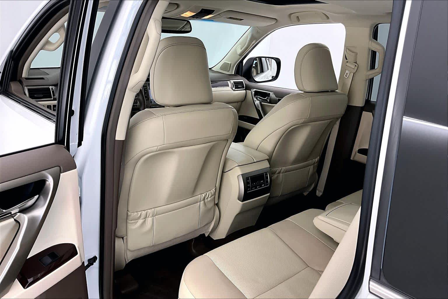 Thumbnail: 2019 Lexus GX - 12