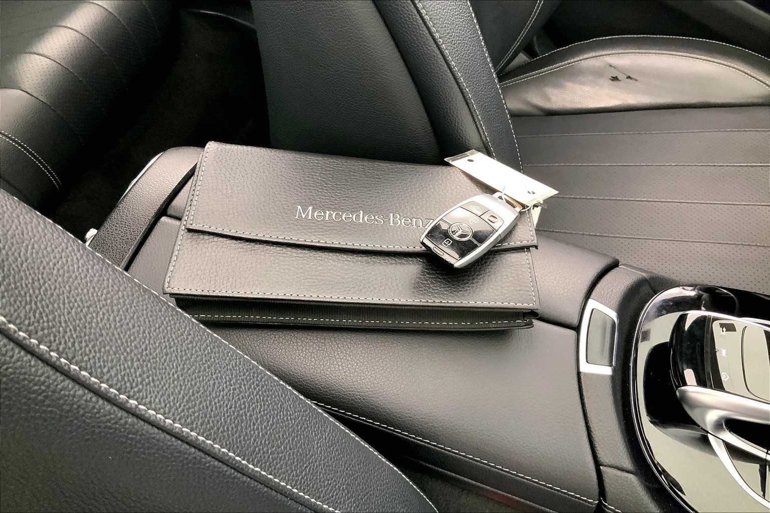 Thumbnail: 2017 Mercedes-Benz E-Class - 20