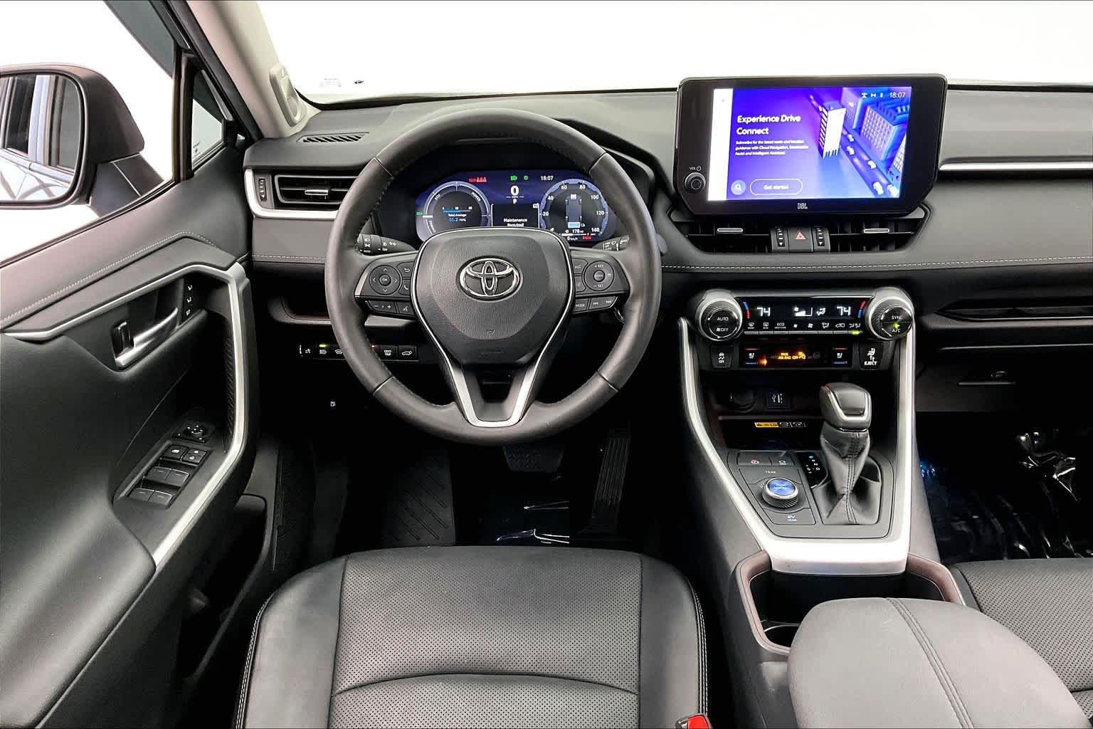 Thumbnail: 2023 Toyota RAV4 - 15