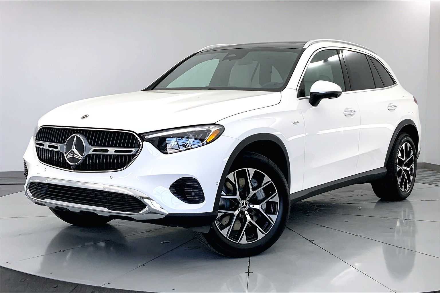 2025 Mercedes-Benz GLC 350 -
                  Urbandale, IA