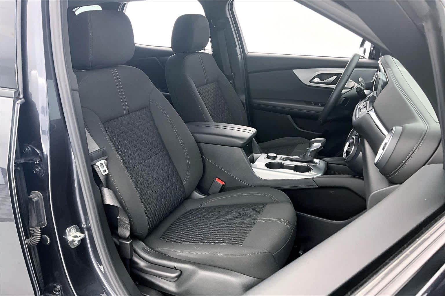 Thumbnail: 2022 Chevrolet Blazer - 14