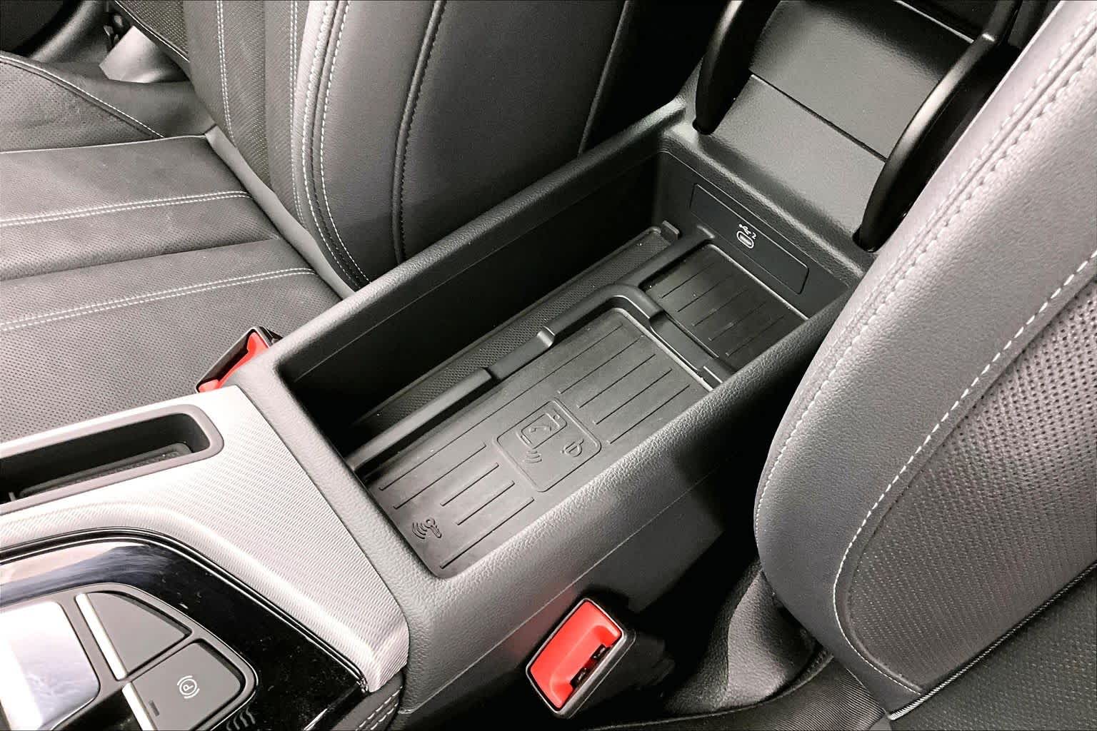 Thumbnail: 2022 Audi A4 - 28