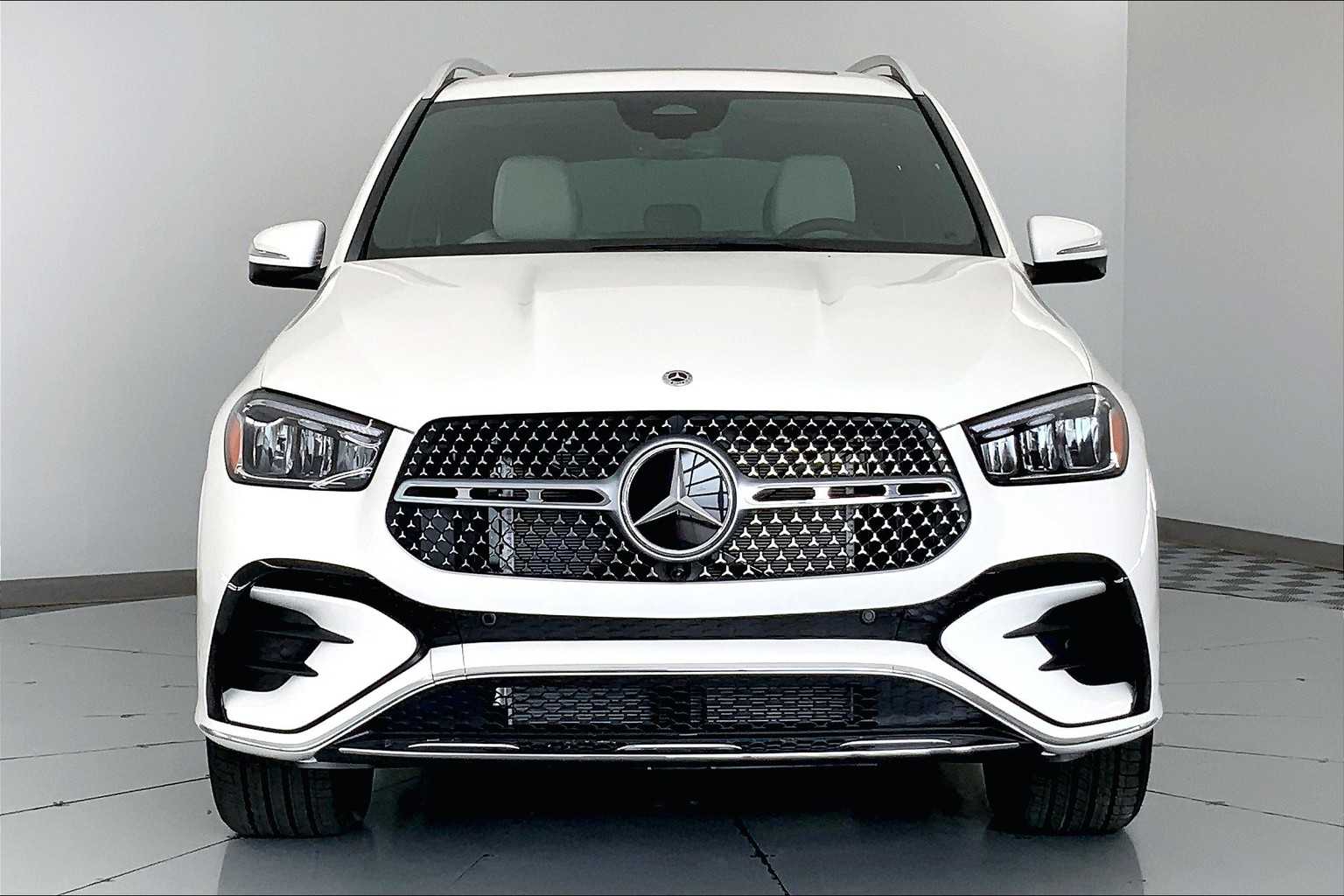 Thumbnail: 2026 Mercedes-Benz GLE - 6