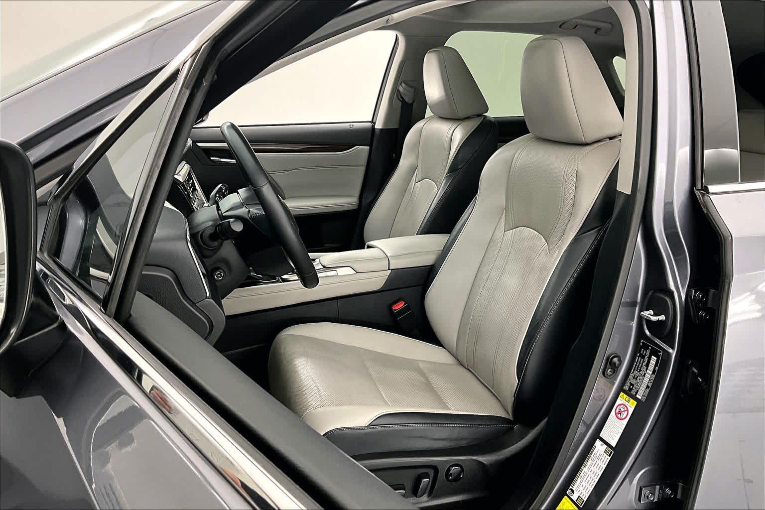 Thumbnail: 2016 Lexus RX - 11