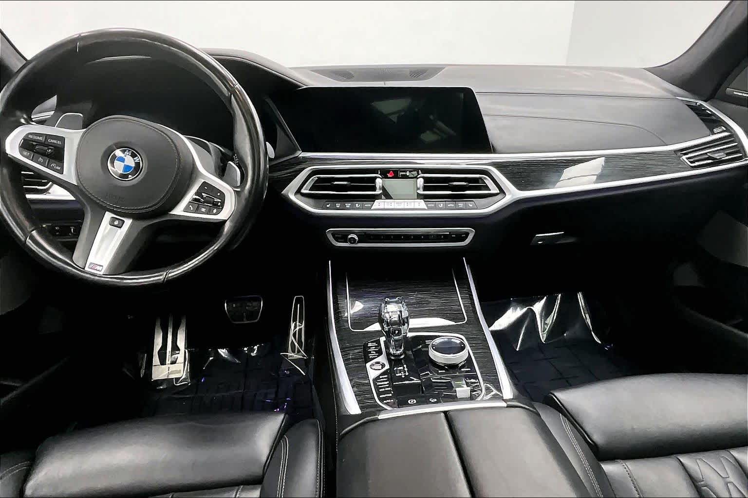 Thumbnail: 2021 BMW X7 - 10