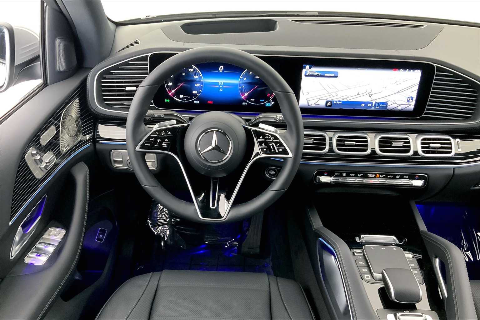 2025 Mercedes-Benz GLS 450 4MATIC 15