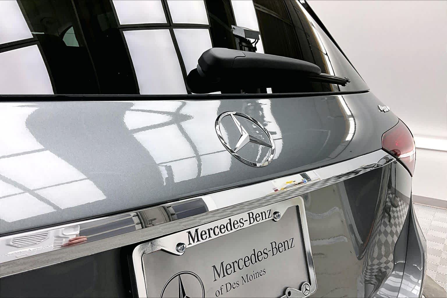 Thumbnail: 2026 Mercedes-Benz GLE - 22