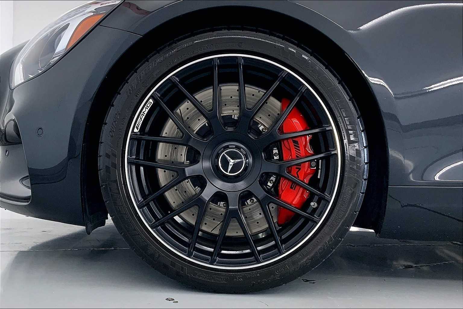 Thumbnail: 2016 Mercedes-Benz AMG GT - 8