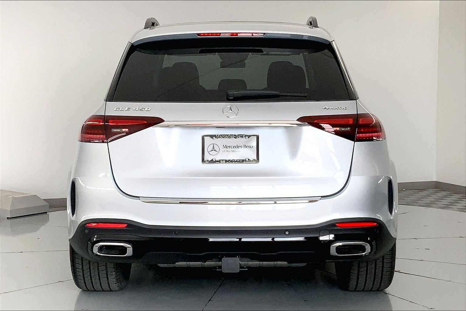 Thumbnail: 2026 Mercedes-Benz GLE - 5