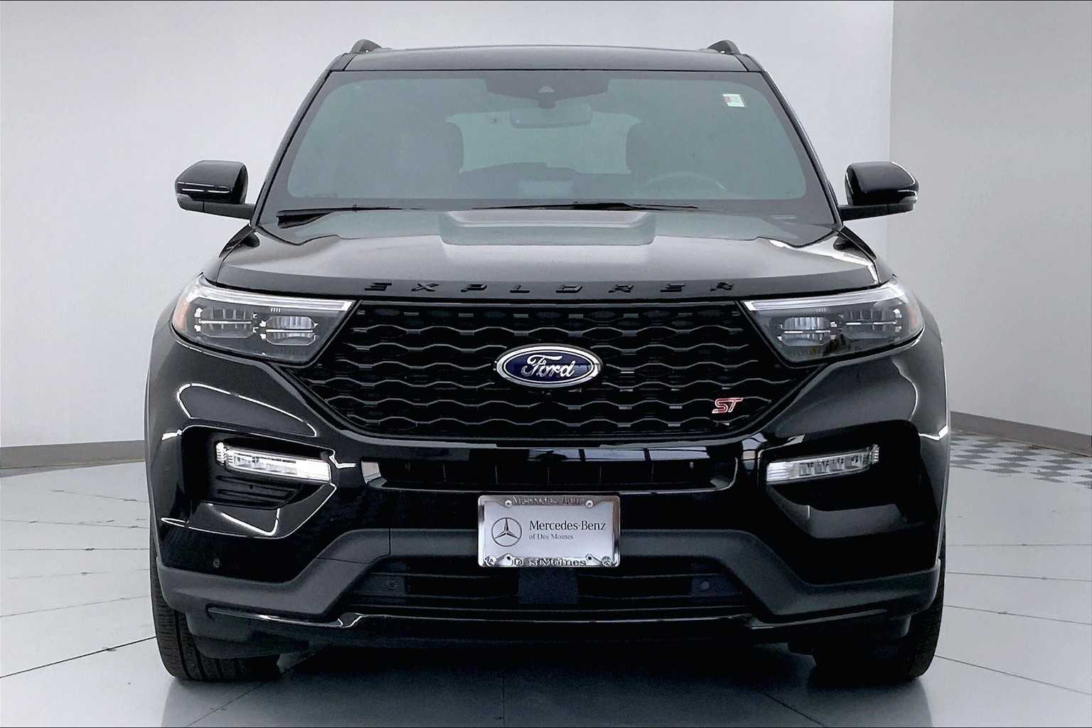 Thumbnail: 2023 Ford Explorer - 6