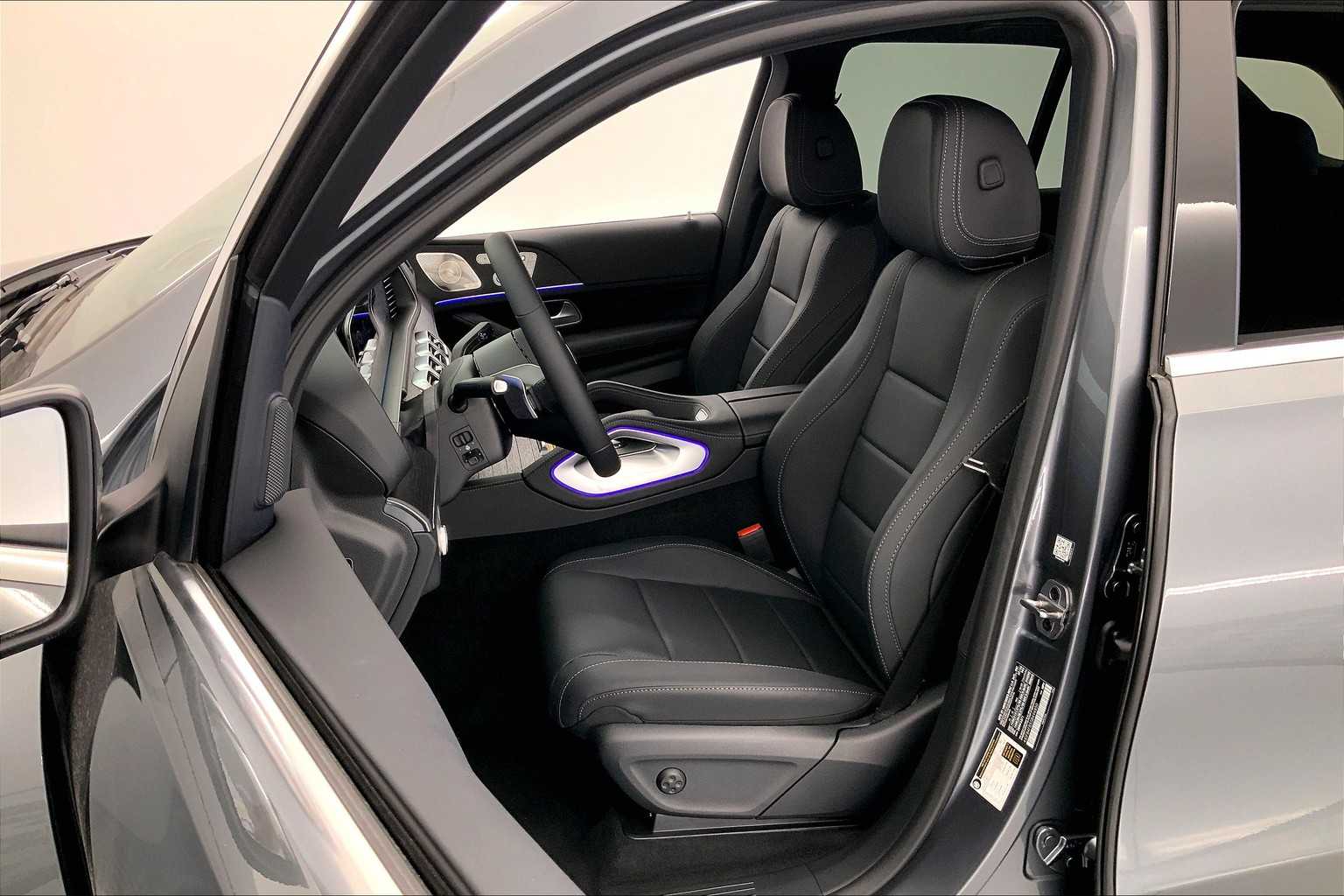 Thumbnail: 2025 Mercedes-Benz GLE - 11