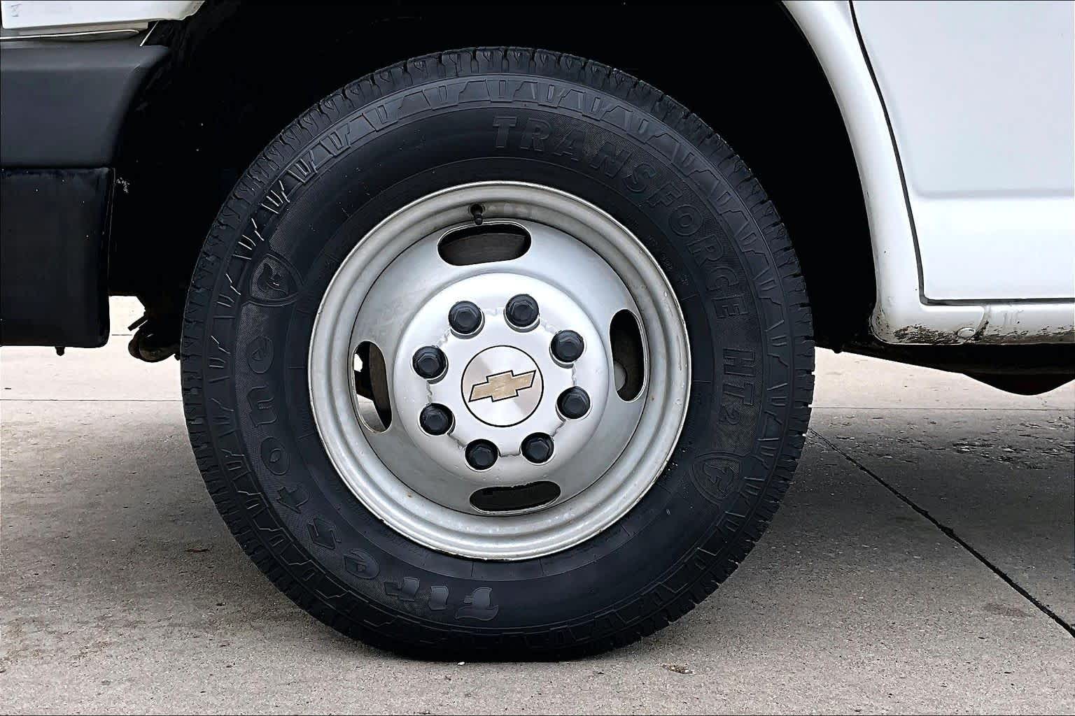 Thumbnail: 2007 Chevrolet Express - 7