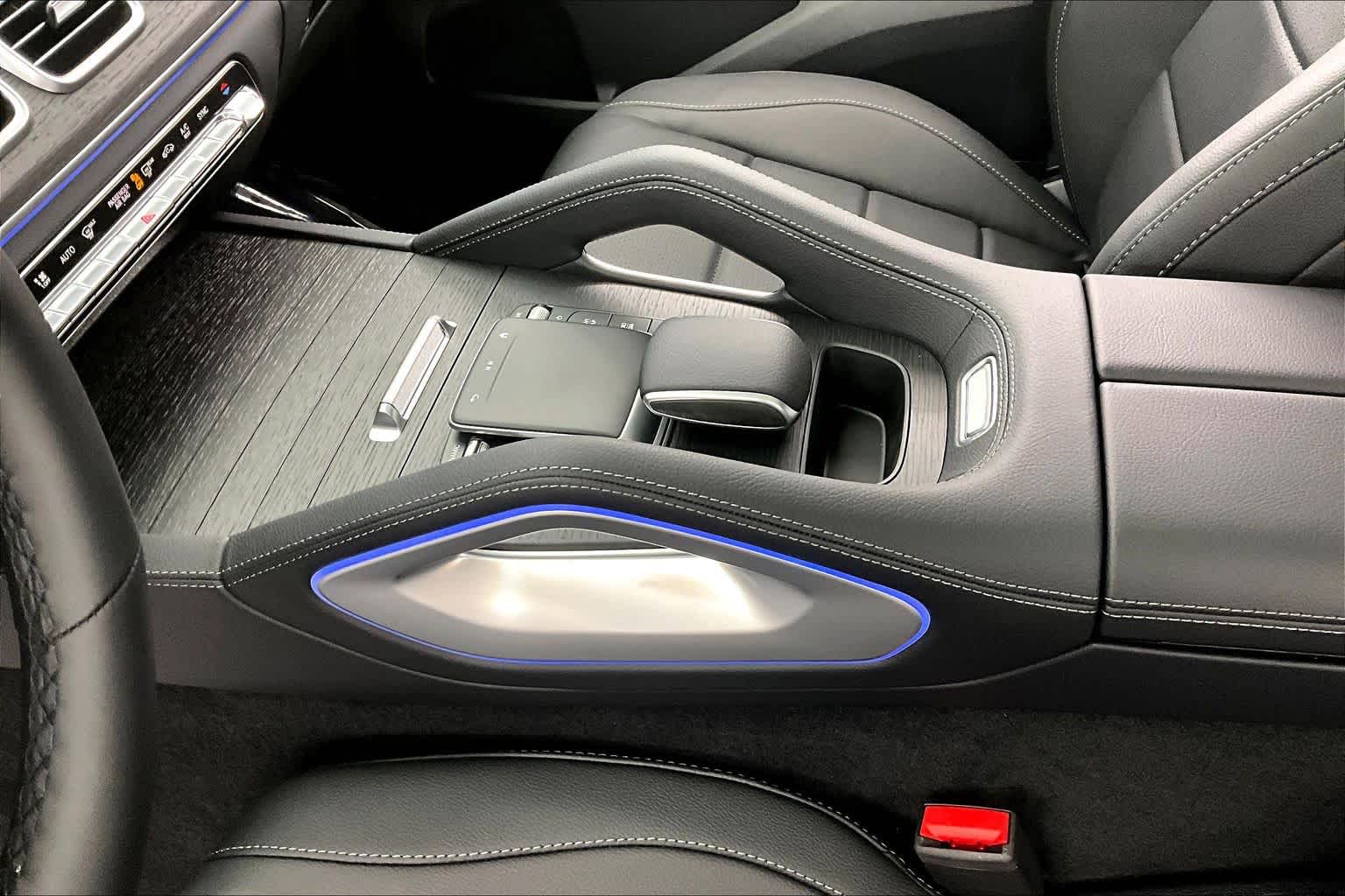 Thumbnail: 2026 Mercedes-Benz GLE - 17