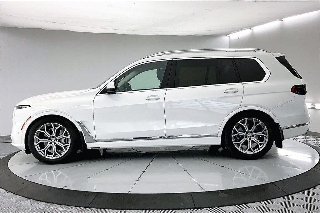 Used 2023 BMW X7 xDrive40i SUV