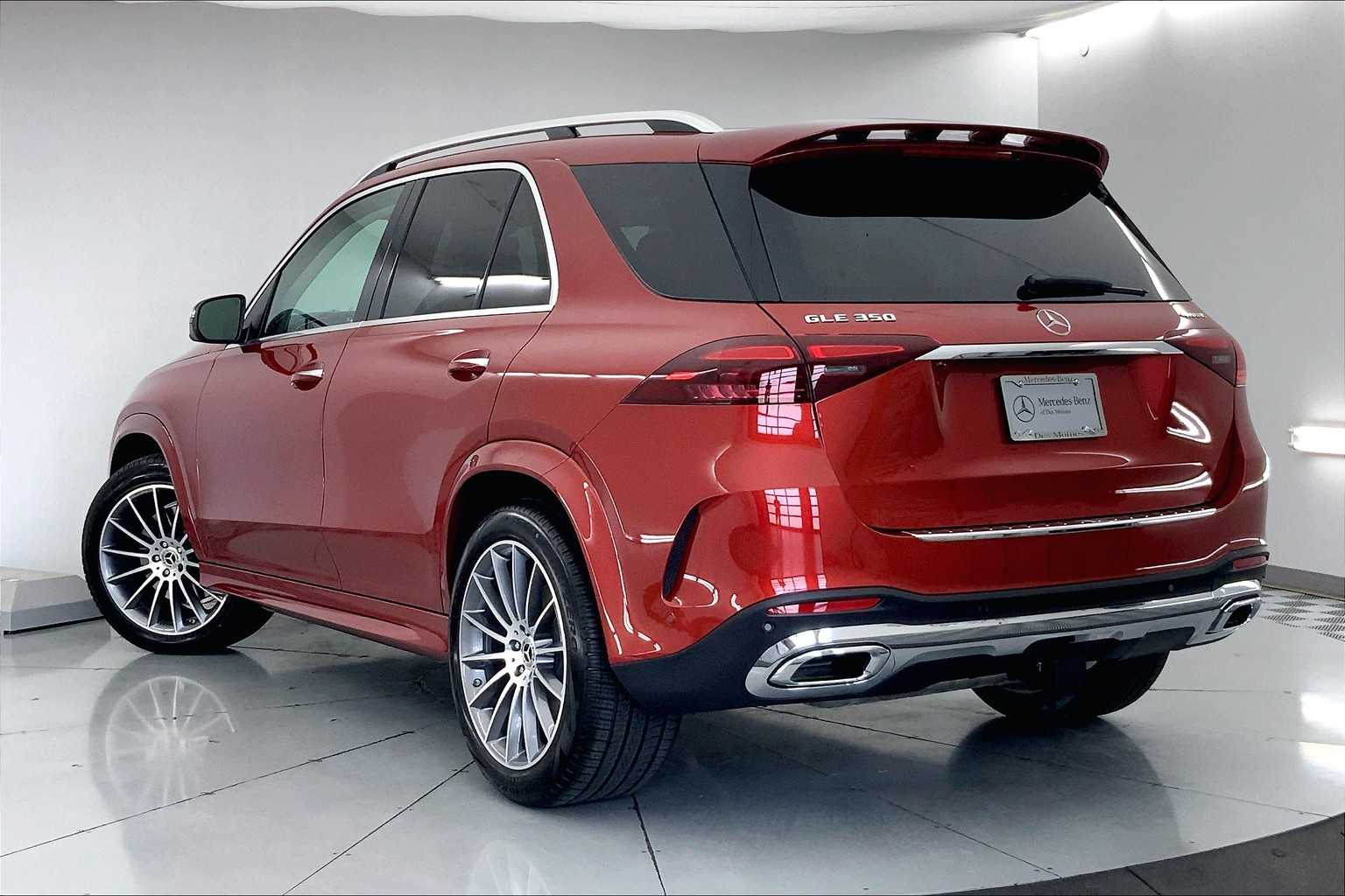 Thumbnail: 2025 Mercedes-Benz GLE - 4