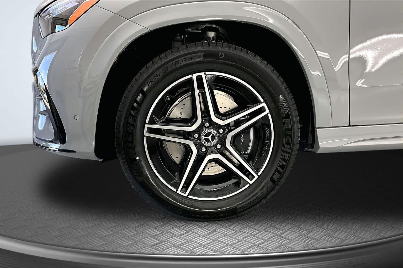 Thumbnail: 2026 Mercedes-Benz GLE - 8