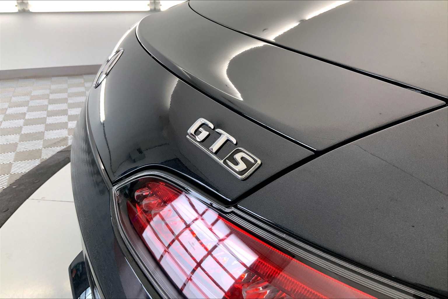 Thumbnail: 2016 Mercedes-Benz AMG GT - 7