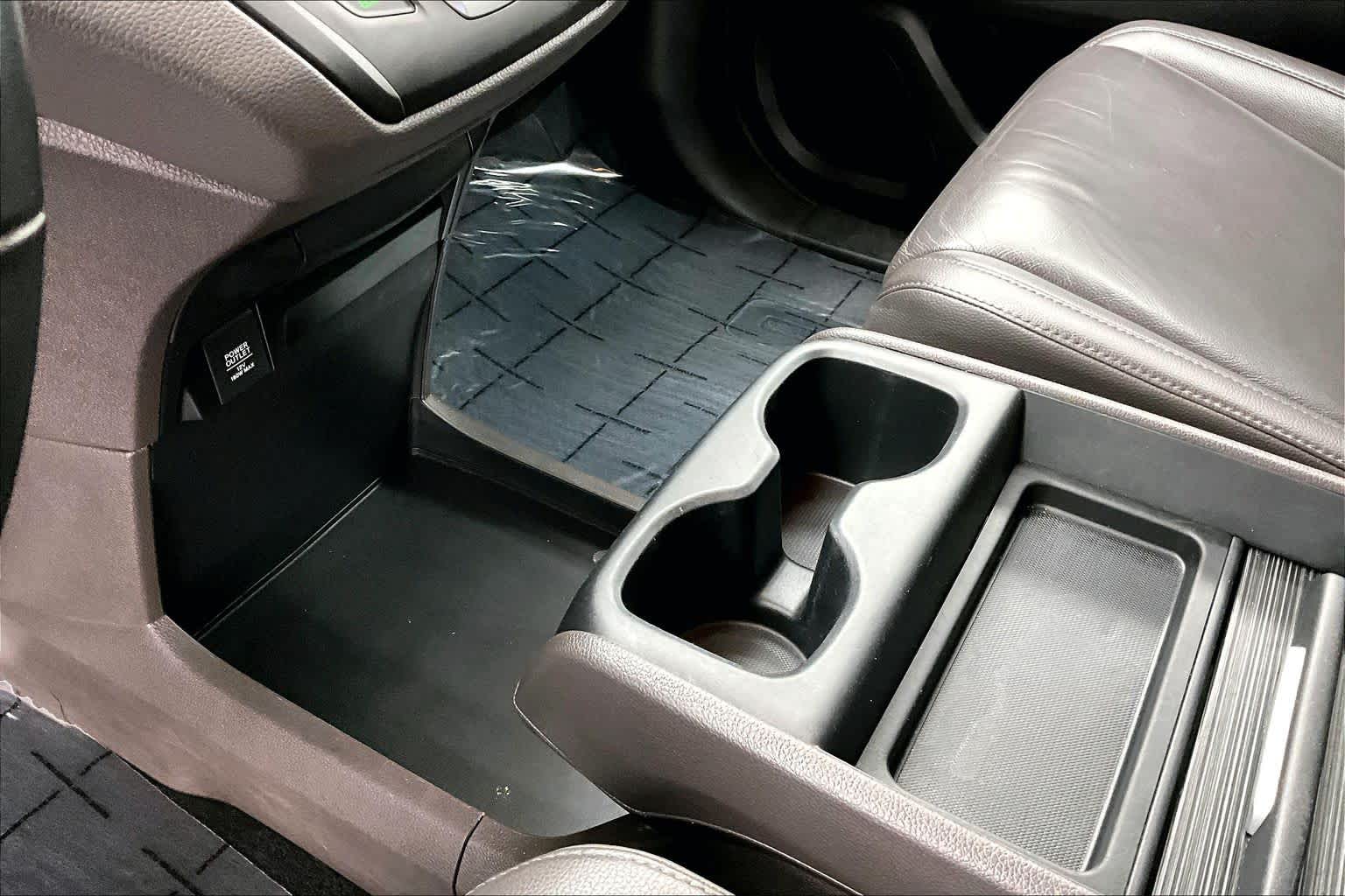 Thumbnail: 2019 Honda Odyssey - 17