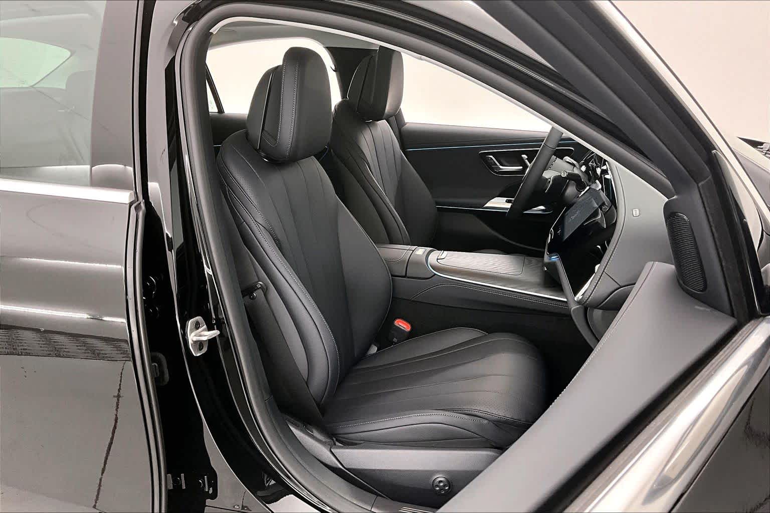 Thumbnail: 2026 Mercedes-Benz E-Class - 14