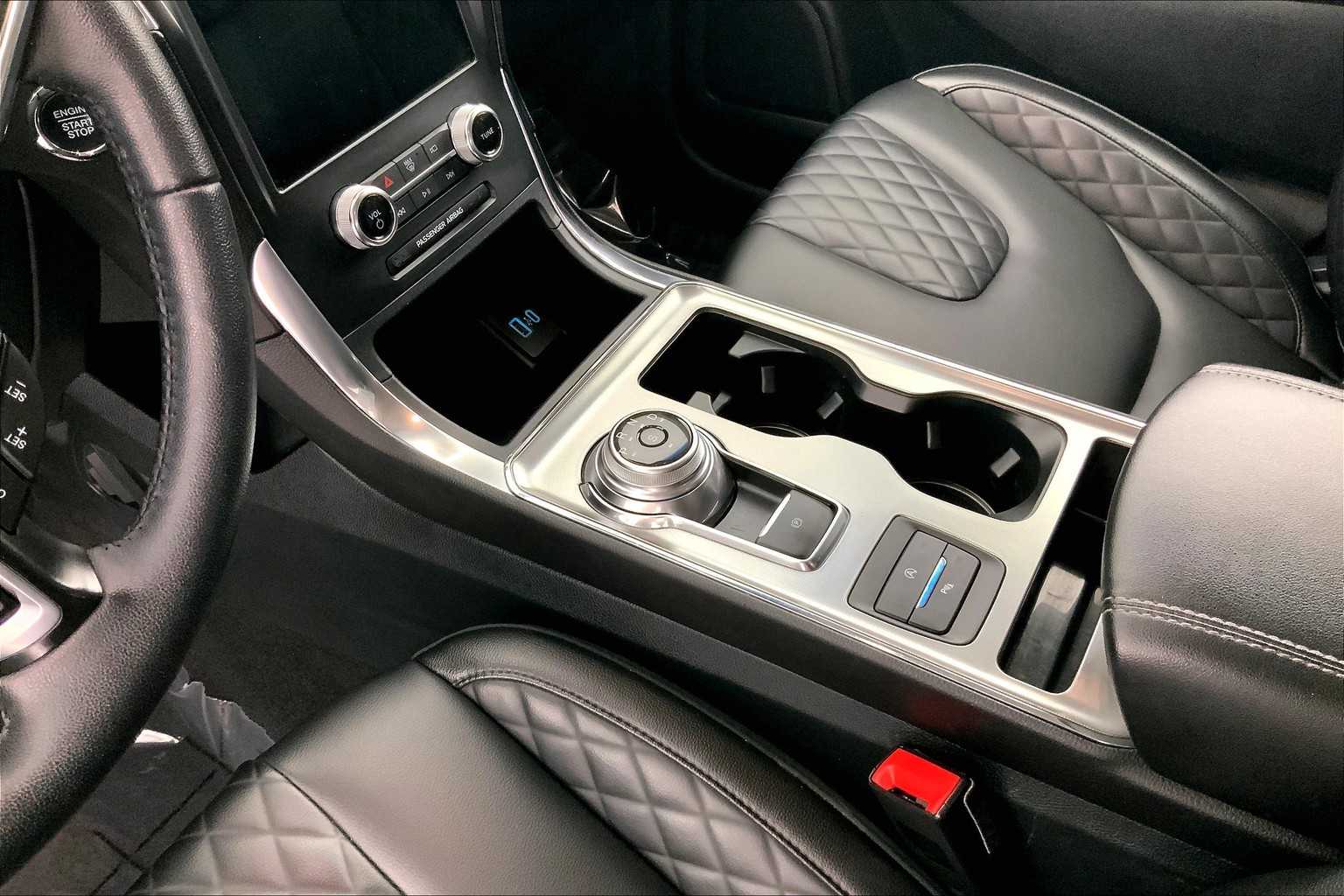 Thumbnail: 2024 Ford Edge - 17