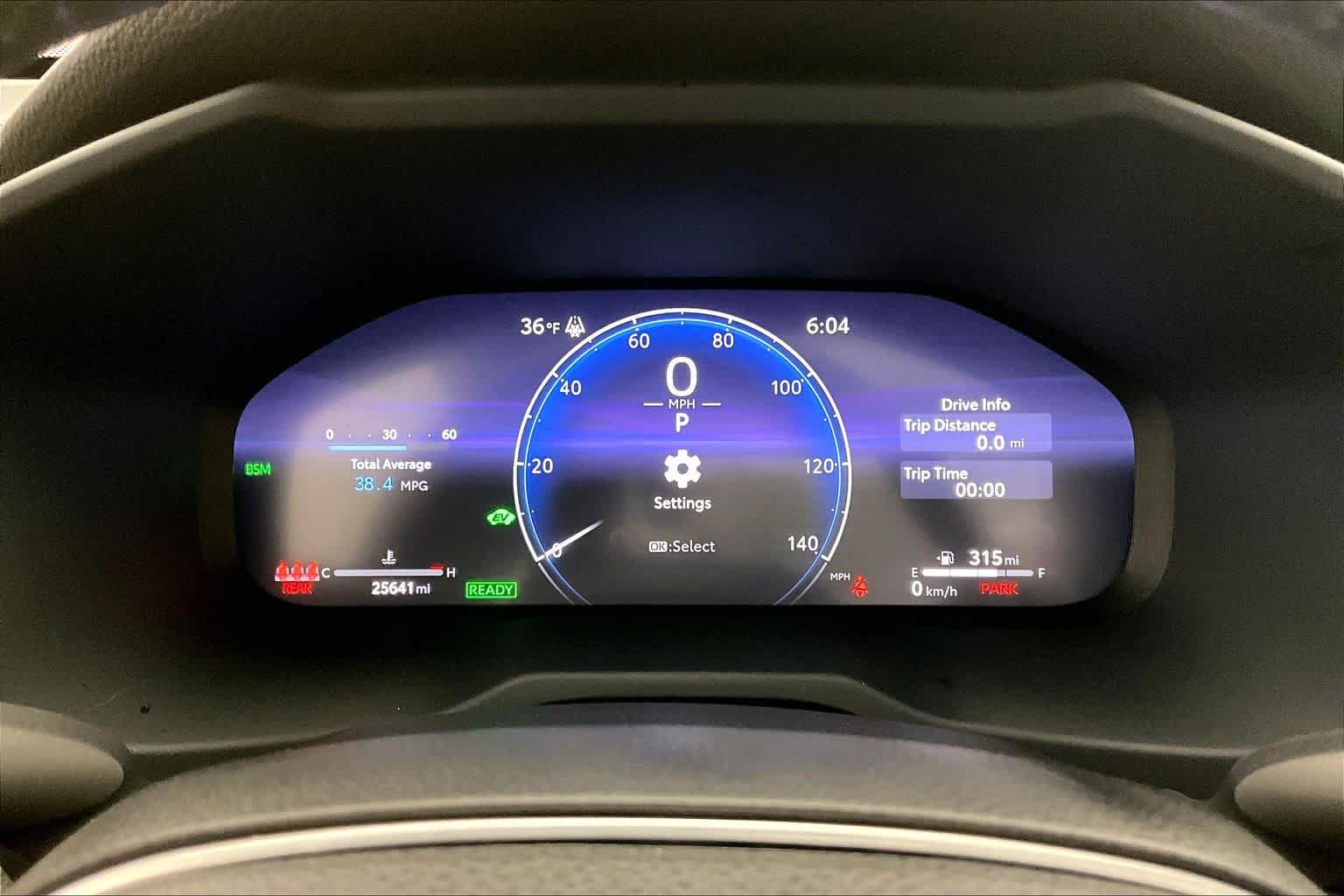 Thumbnail: 2023 Toyota RAV4 - 18