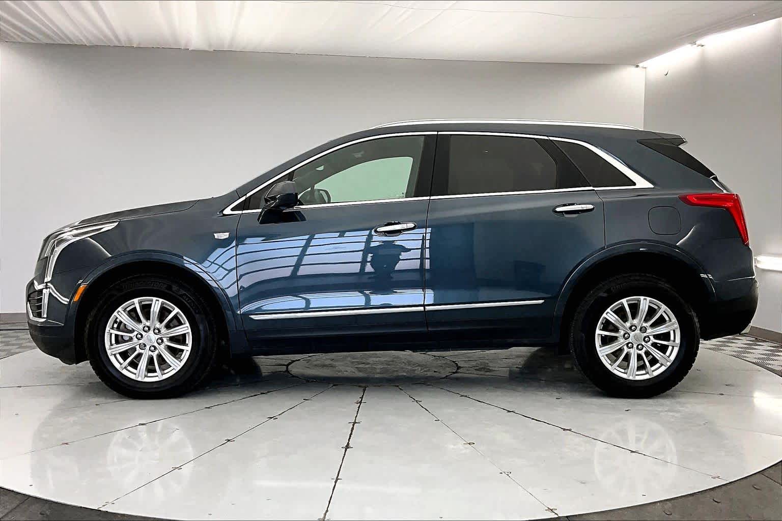 Thumbnail: 2019 Cadillac XT5 - 3