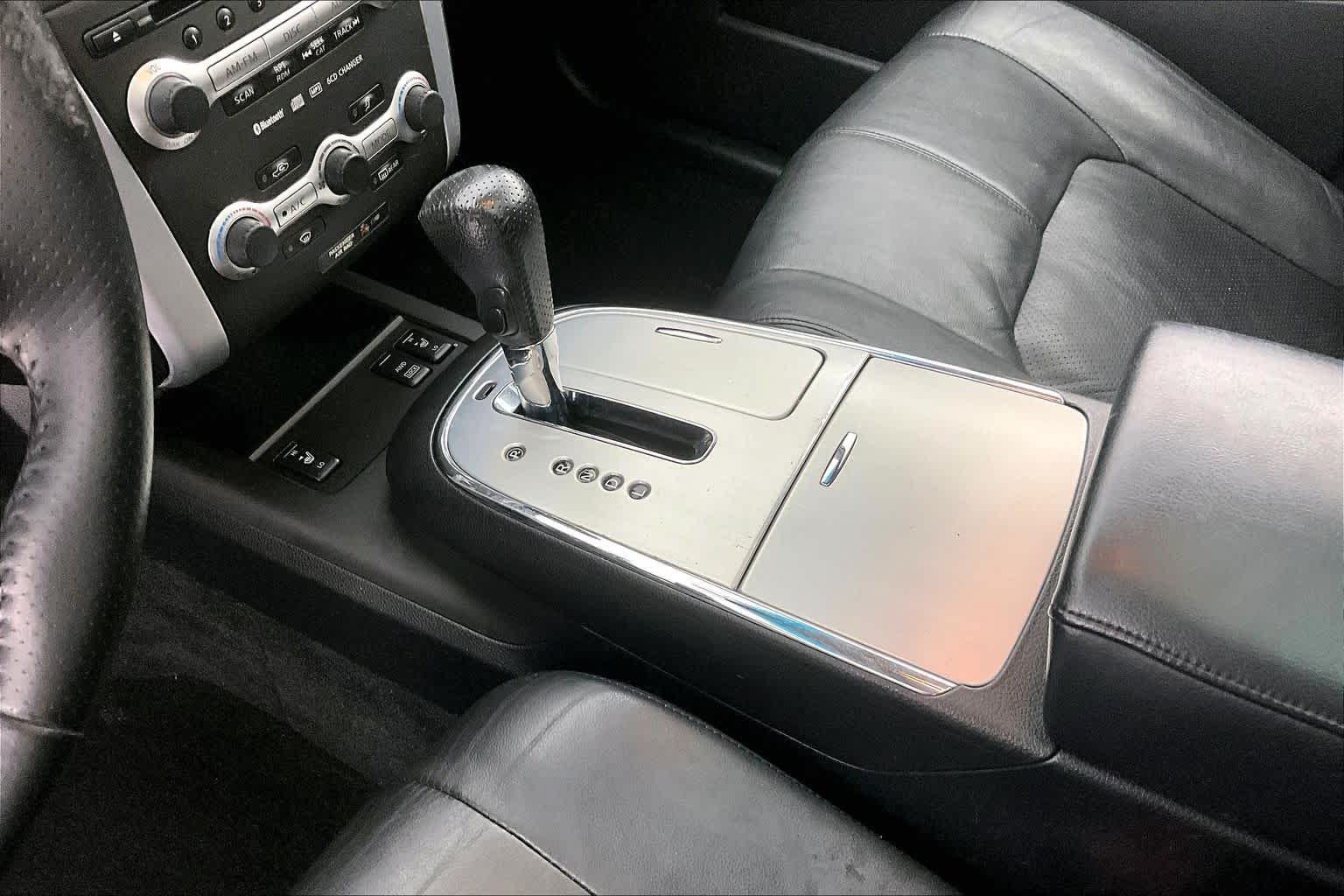 Thumbnail: 2009 Nissan Murano - 16