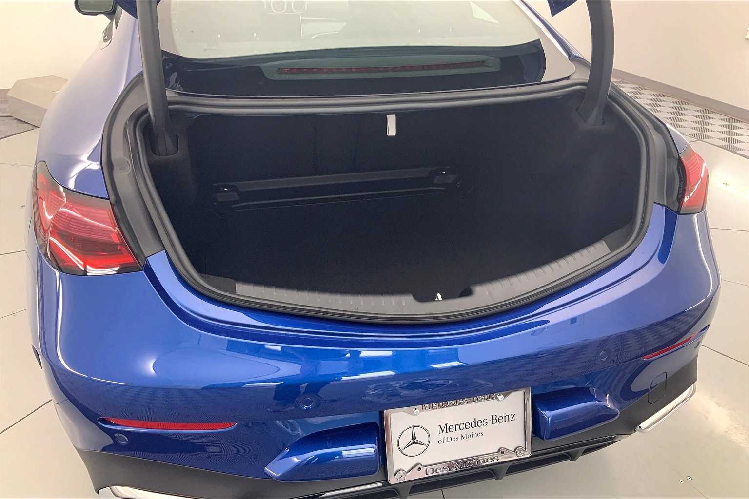 Thumbnail: 2026 Mercedes-Benz CLE - 18