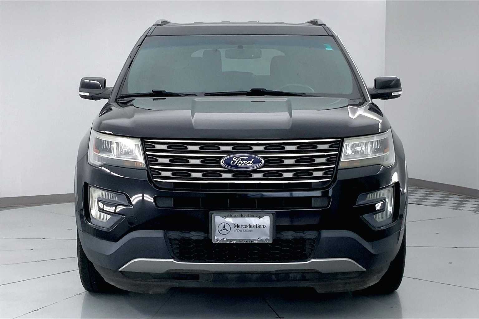 Thumbnail: 2017 Ford Explorer - 6