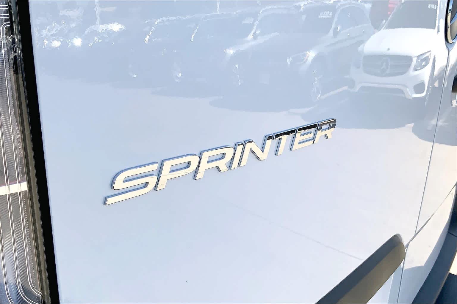Thumbnail: 2025 Mercedes-Benz Sprinter - 7
