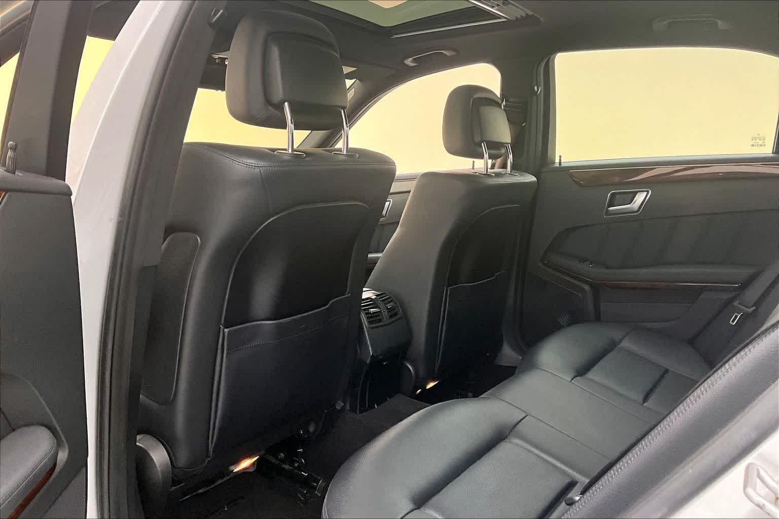 Thumbnail: 2012 Mercedes-Benz E-Class - 12