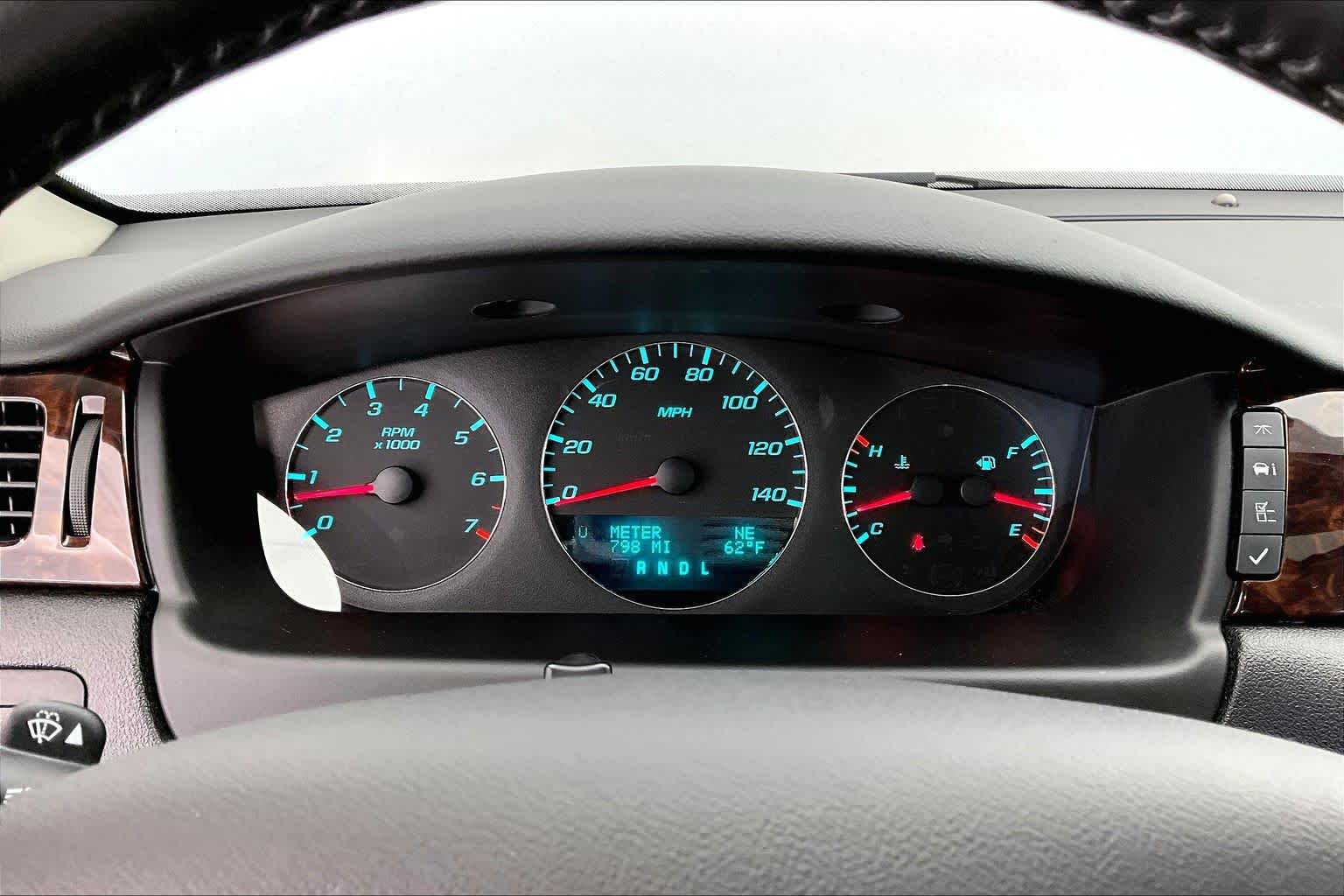 Thumbnail: 2013 Chevrolet Impala - 18