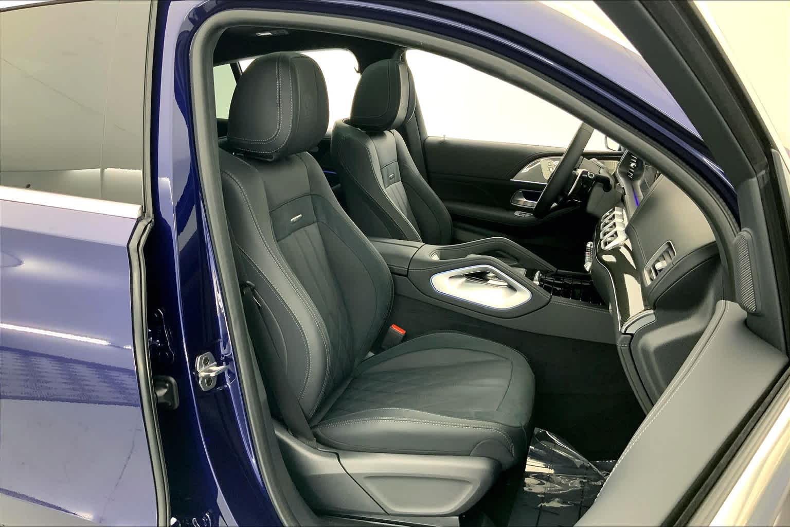 Thumbnail: 2025 Mercedes-Benz GL-Class - 14