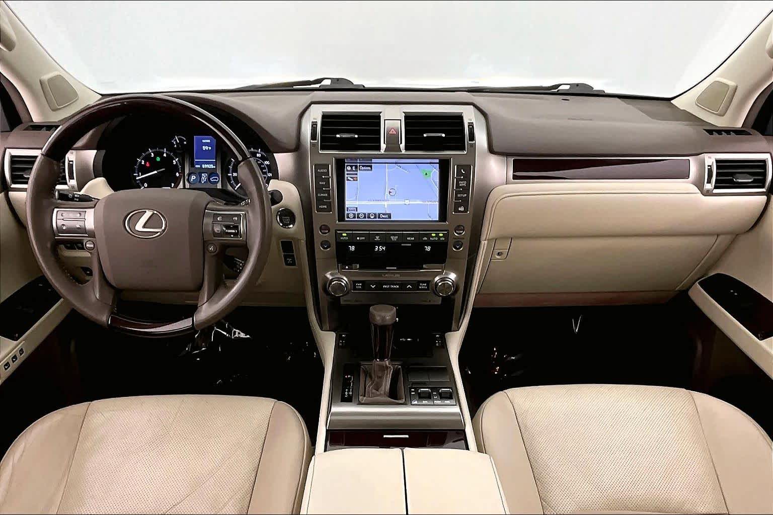 Thumbnail: 2019 Lexus GX - 10