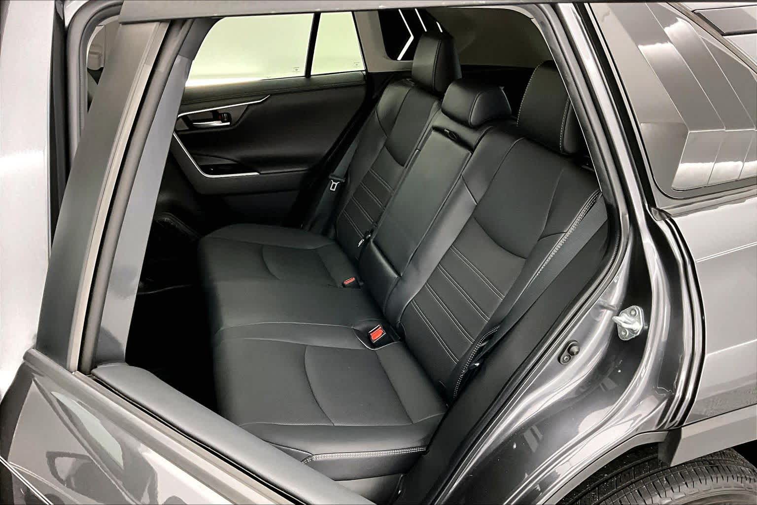 Thumbnail: 2023 Toyota RAV4 - 13