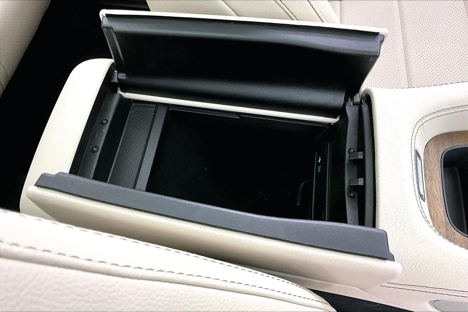 Thumbnail: 2023 Mercedes-Benz GLE - 28