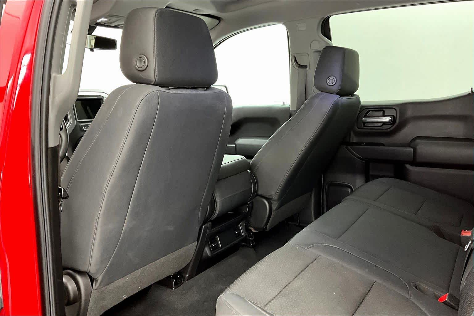 Thumbnail: 2019 Chevrolet Silverado 1500 - 12