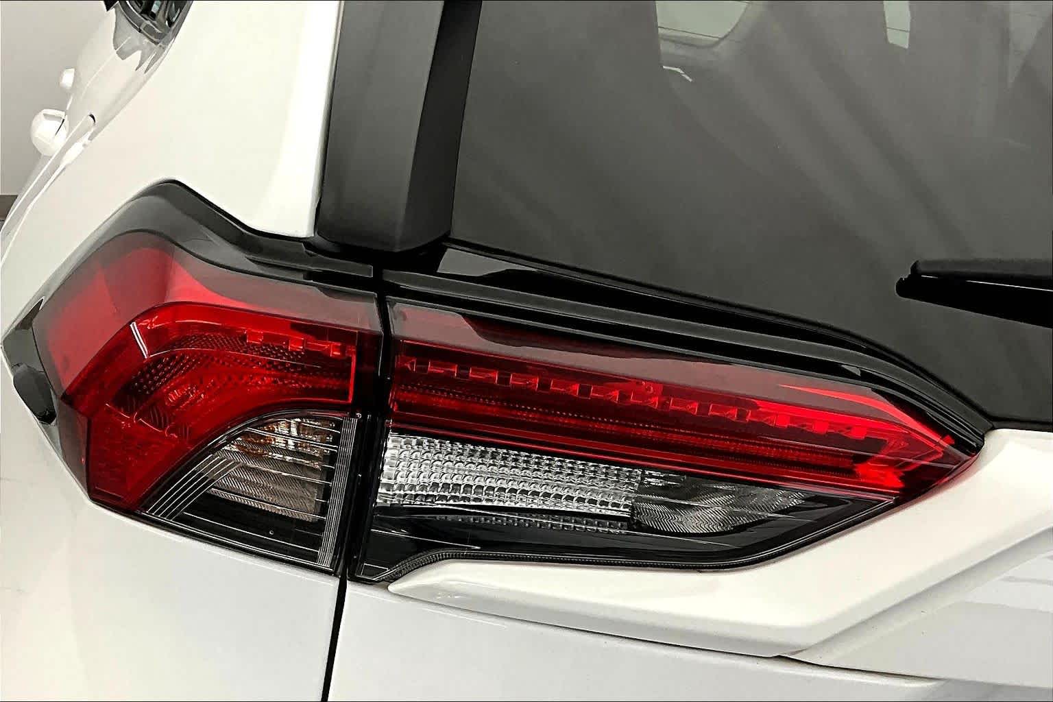 Thumbnail: 2024 Toyota RAV4 - 25