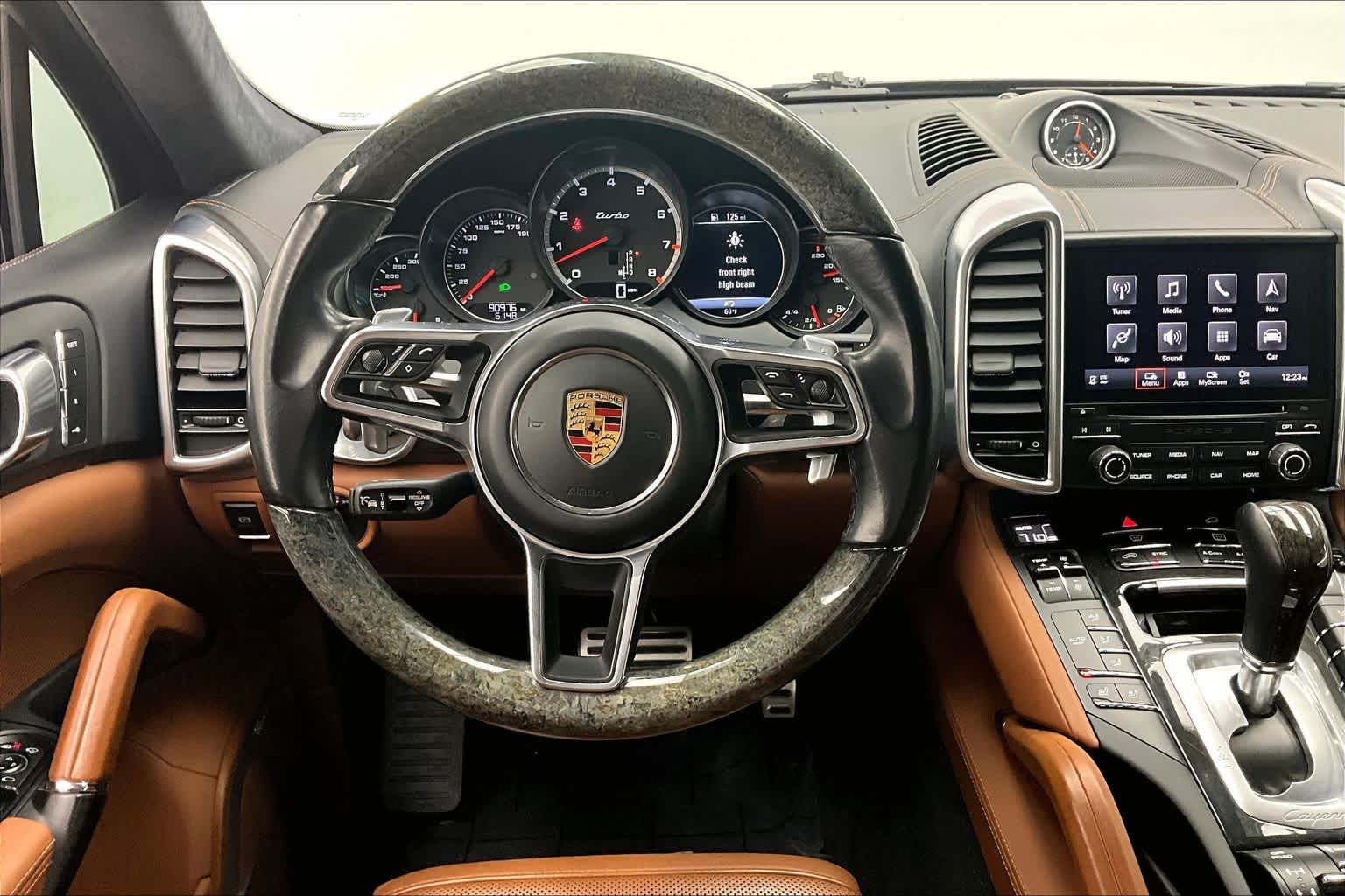 Thumbnail: 2017 Porsche Cayenne - 15