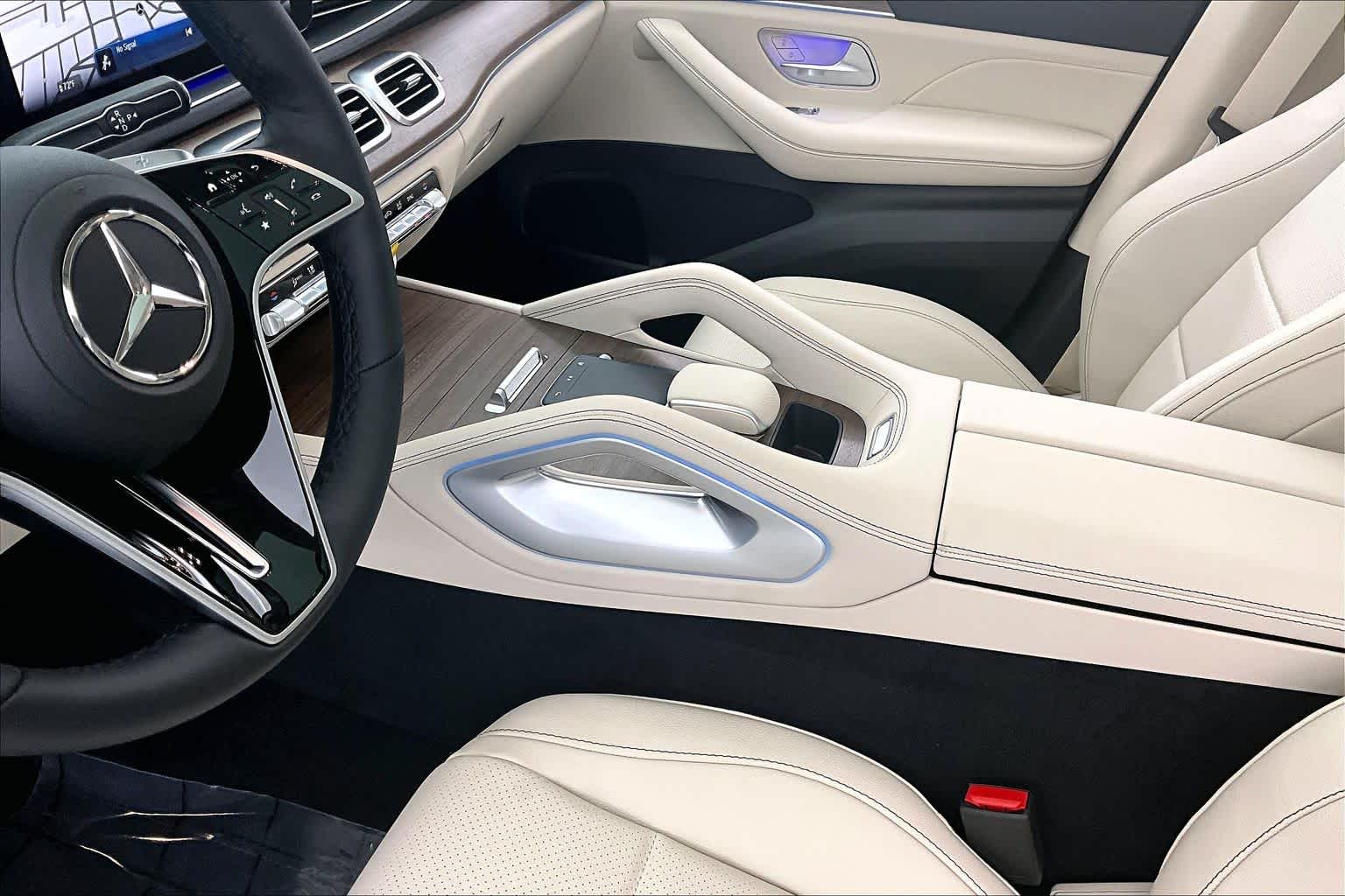 Thumbnail: 2026 Mercedes-Benz GLE - 17