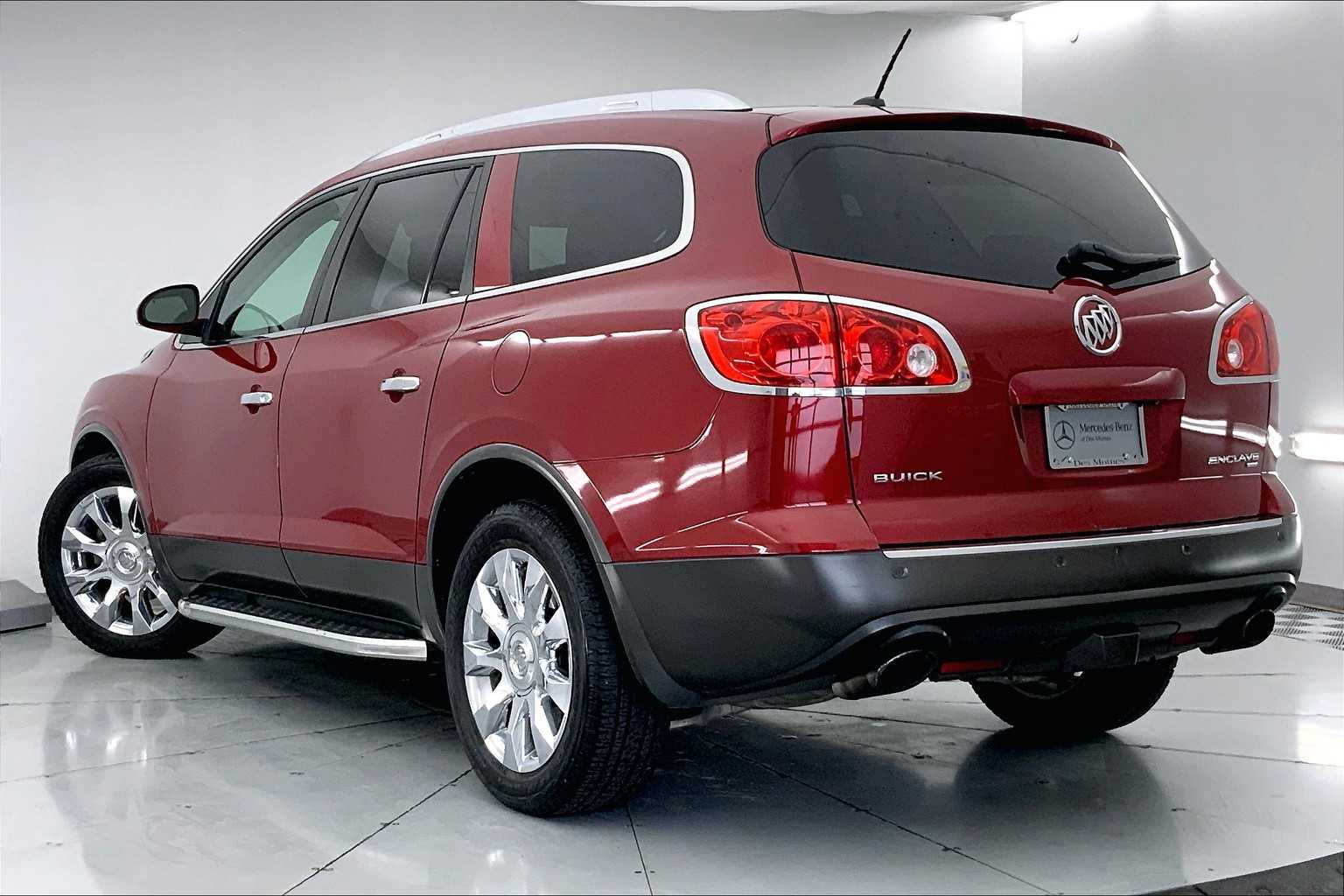 Thumbnail: 2012 Buick Enclave - 4