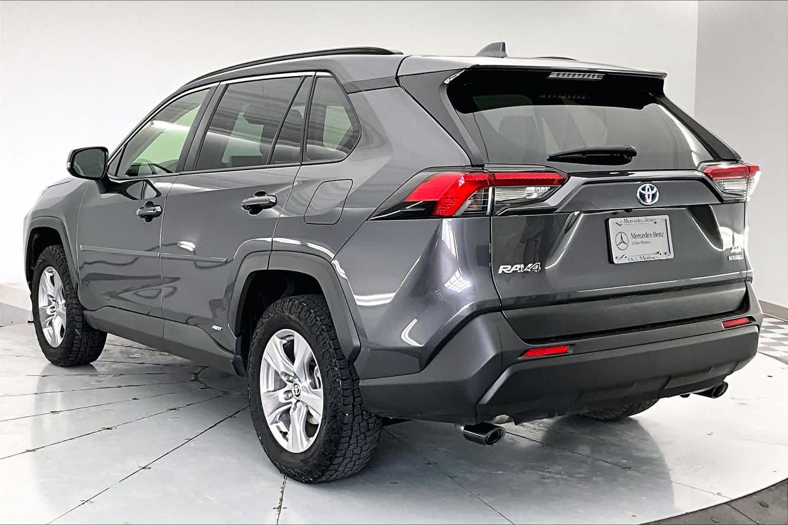 Thumbnail: 2023 Toyota RAV4 - 4