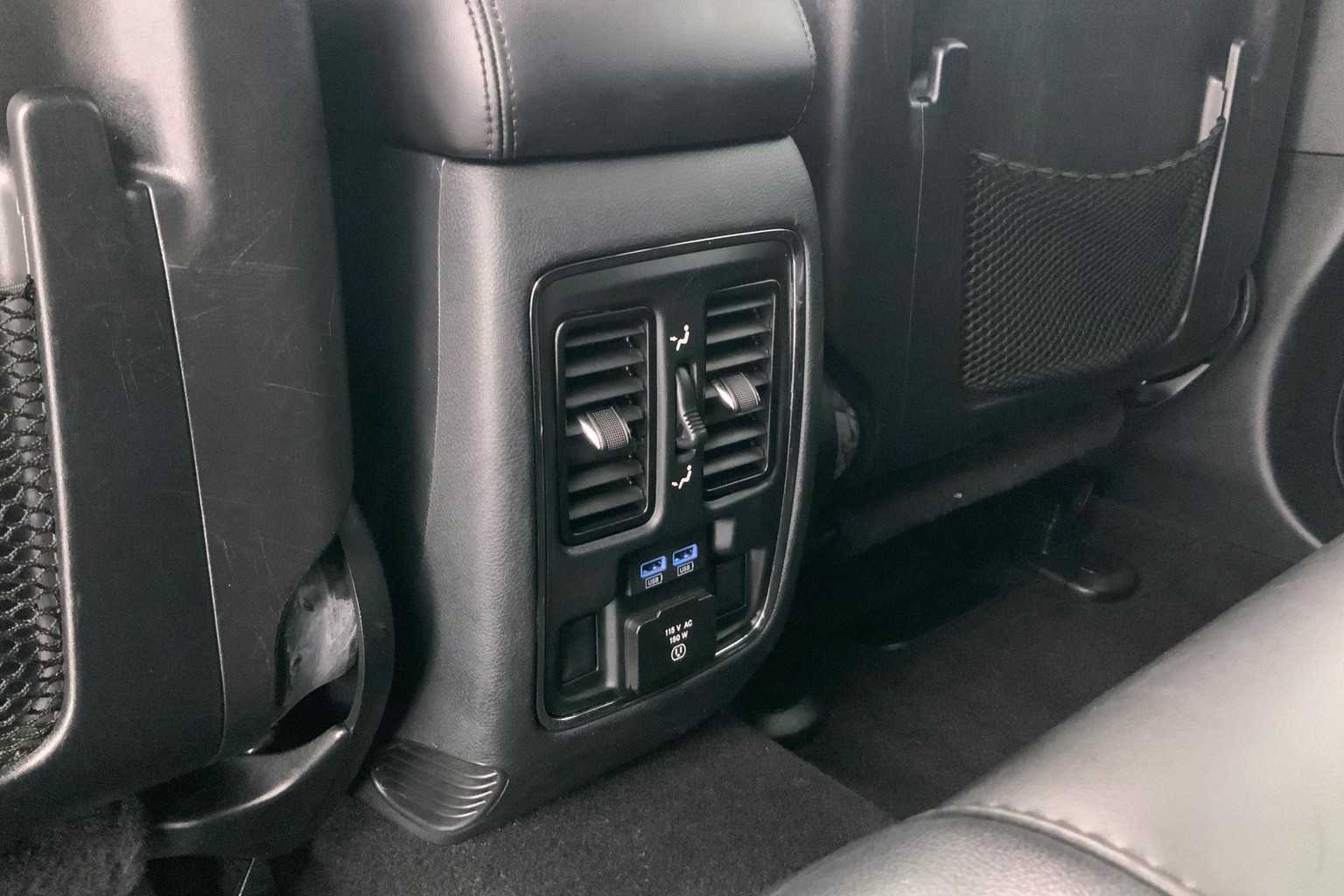 2020 Jeep Grand Cherokee Limited Edition 29