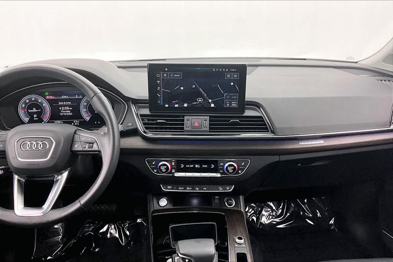 Thumbnail: 2023 Audi Q5 - 16