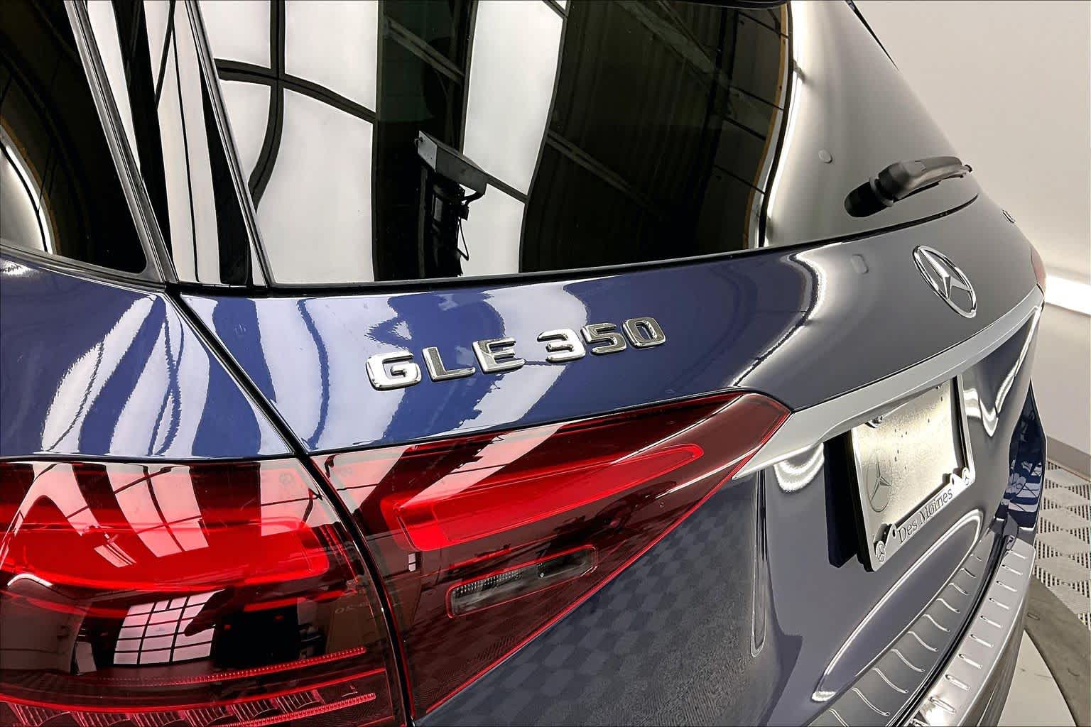 Thumbnail: 2026 Mercedes-Benz GLE - 7