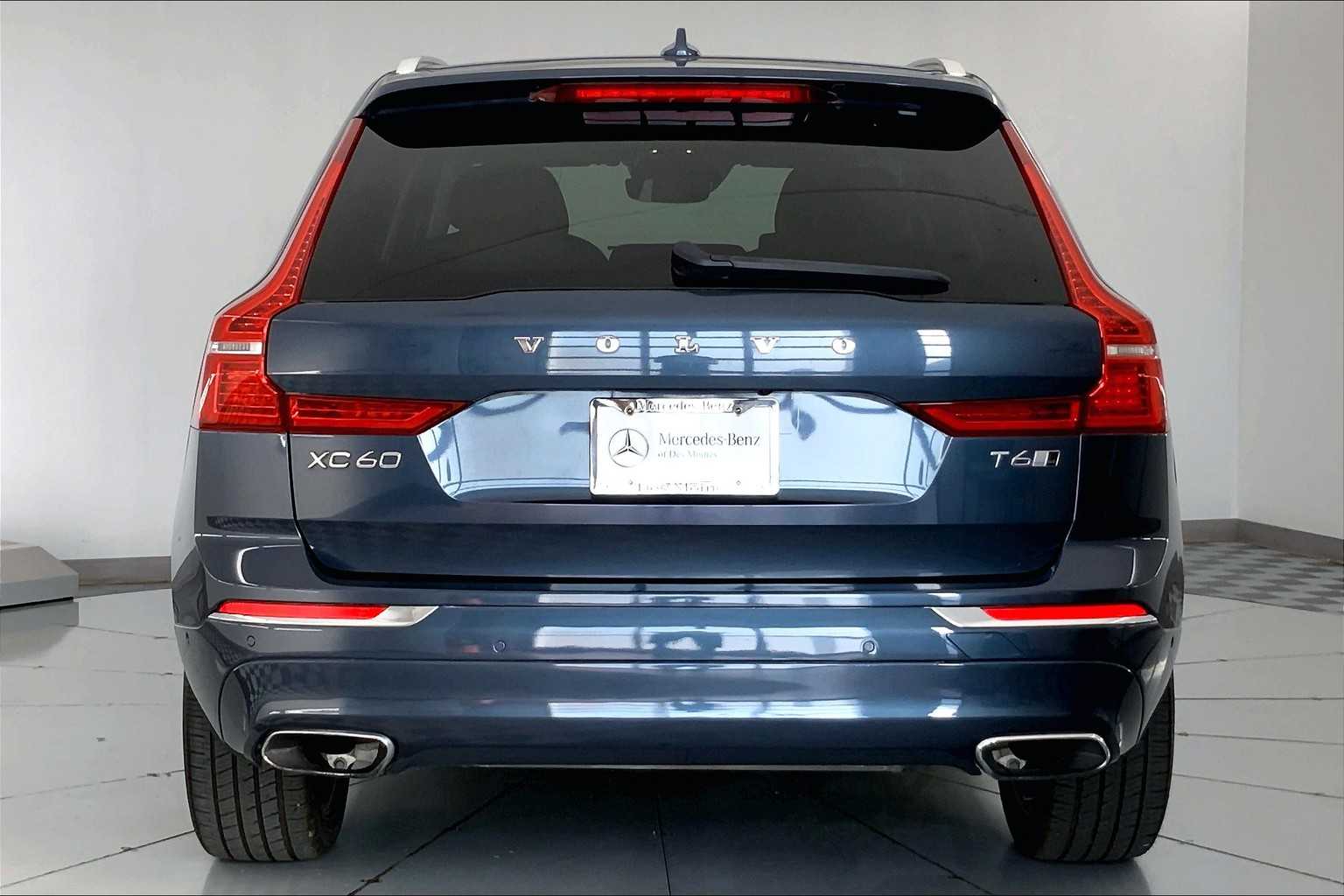 Thumbnail: 2019 Volvo XC60 - 5