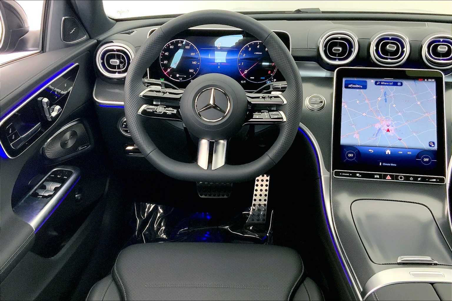 Thumbnail: 2025 Mercedes-Benz C-Class - 15