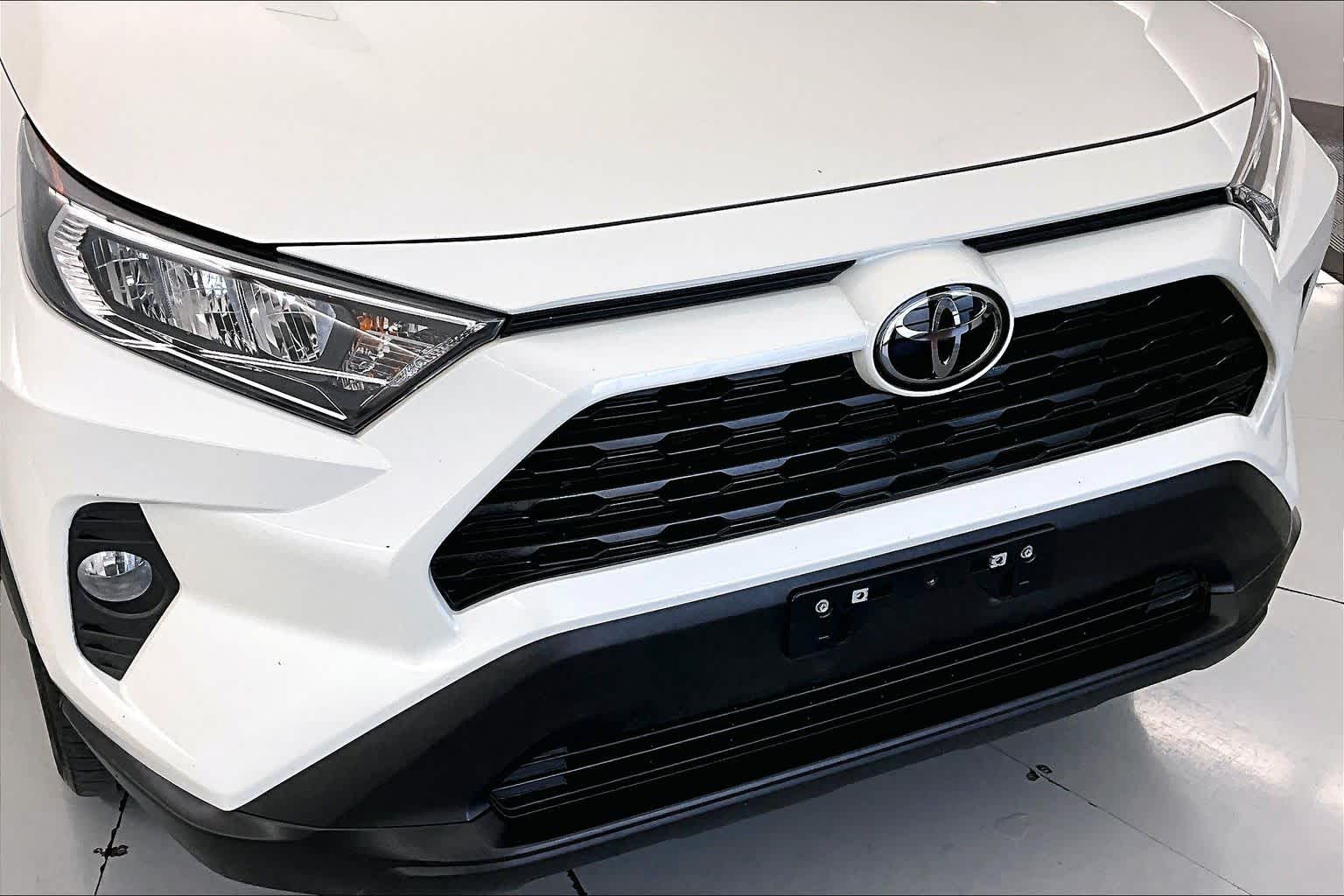 Thumbnail: 2021 Toyota RAV4 - 26
