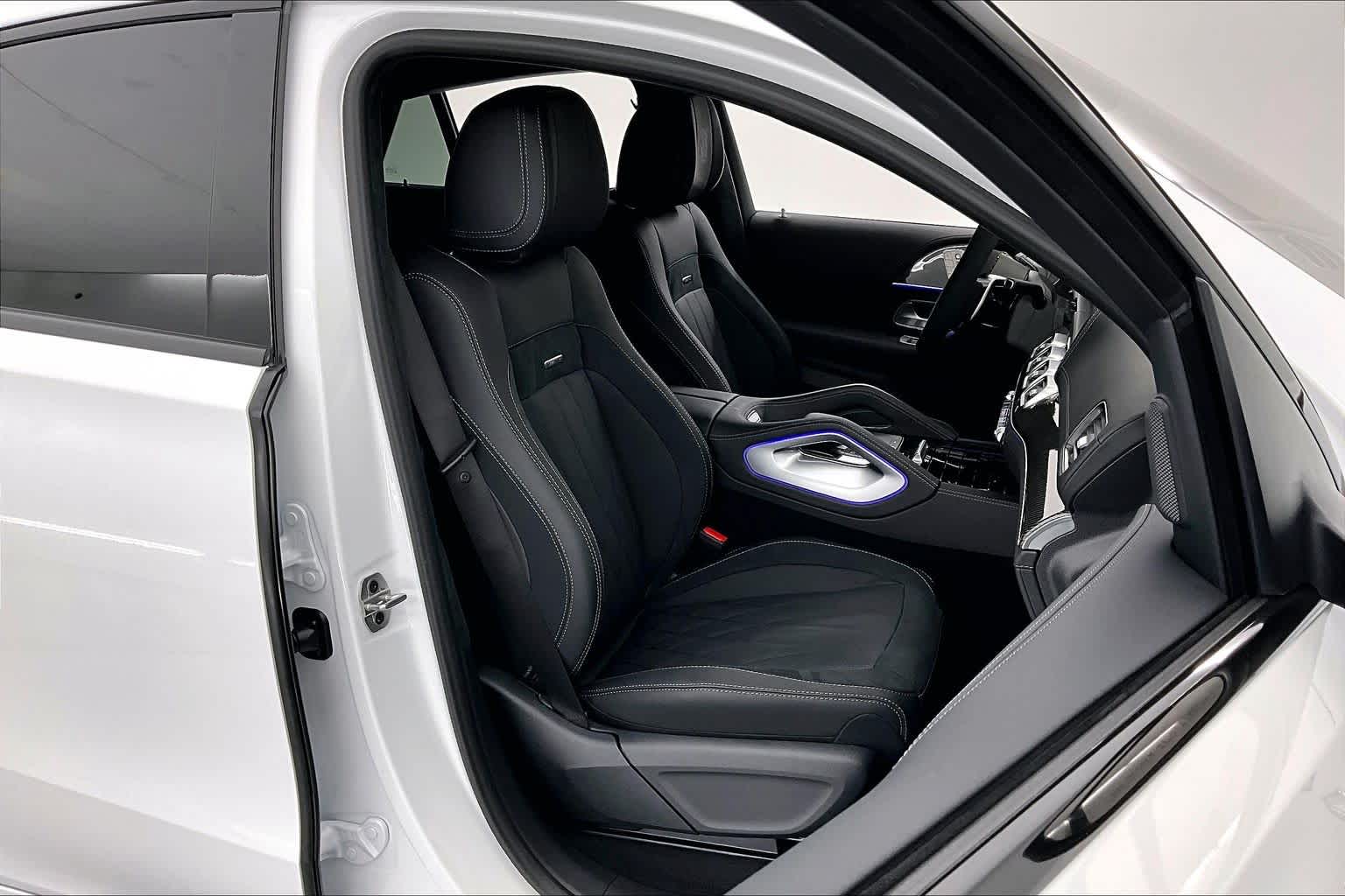 Thumbnail: 2026 Mercedes-Benz GL-Class - 14